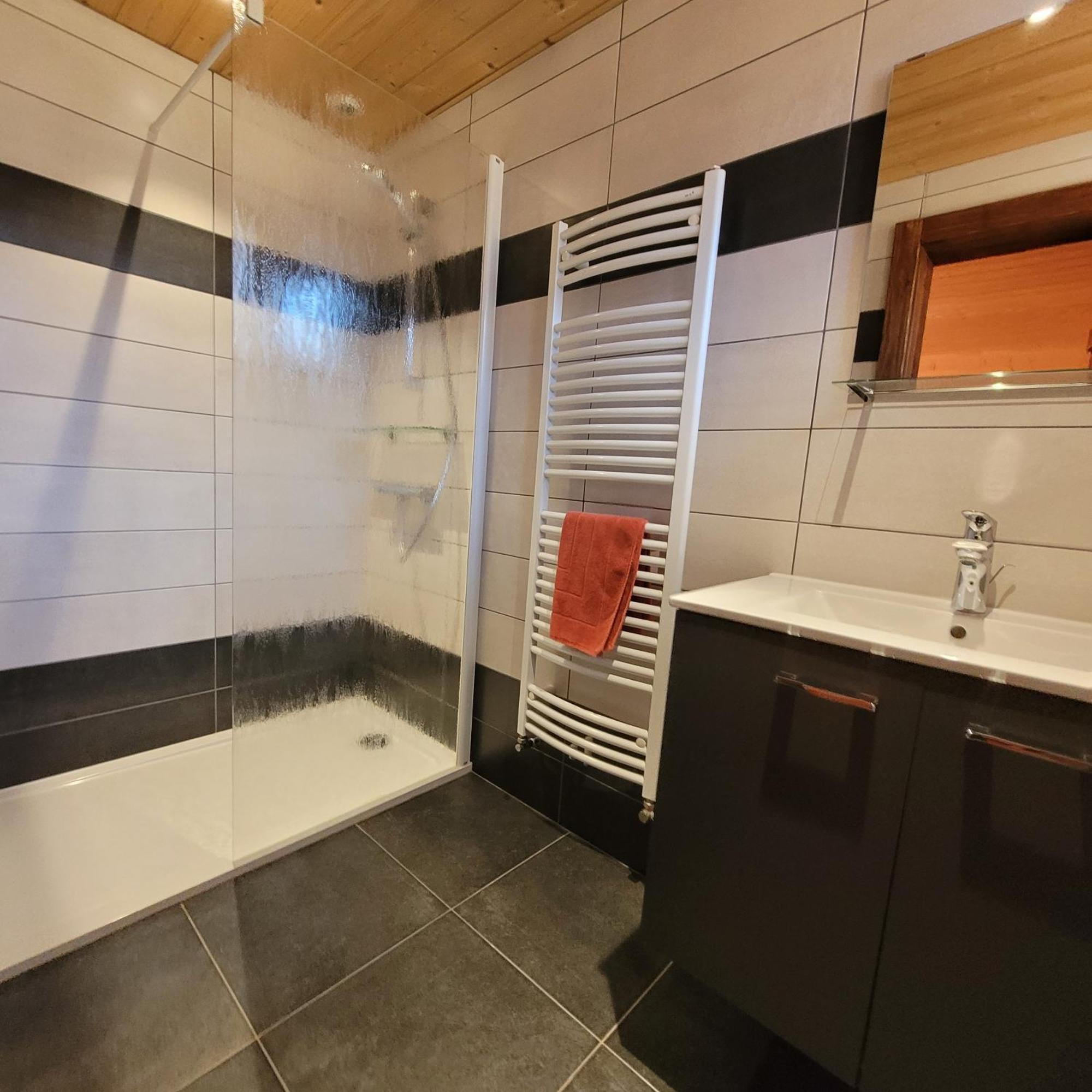 לה ברסה Chalet Des Cyclistes מראה חיצוני תמונה