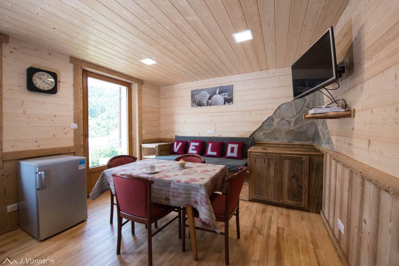 לה ברסה Chalet Des Cyclistes מראה חיצוני תמונה